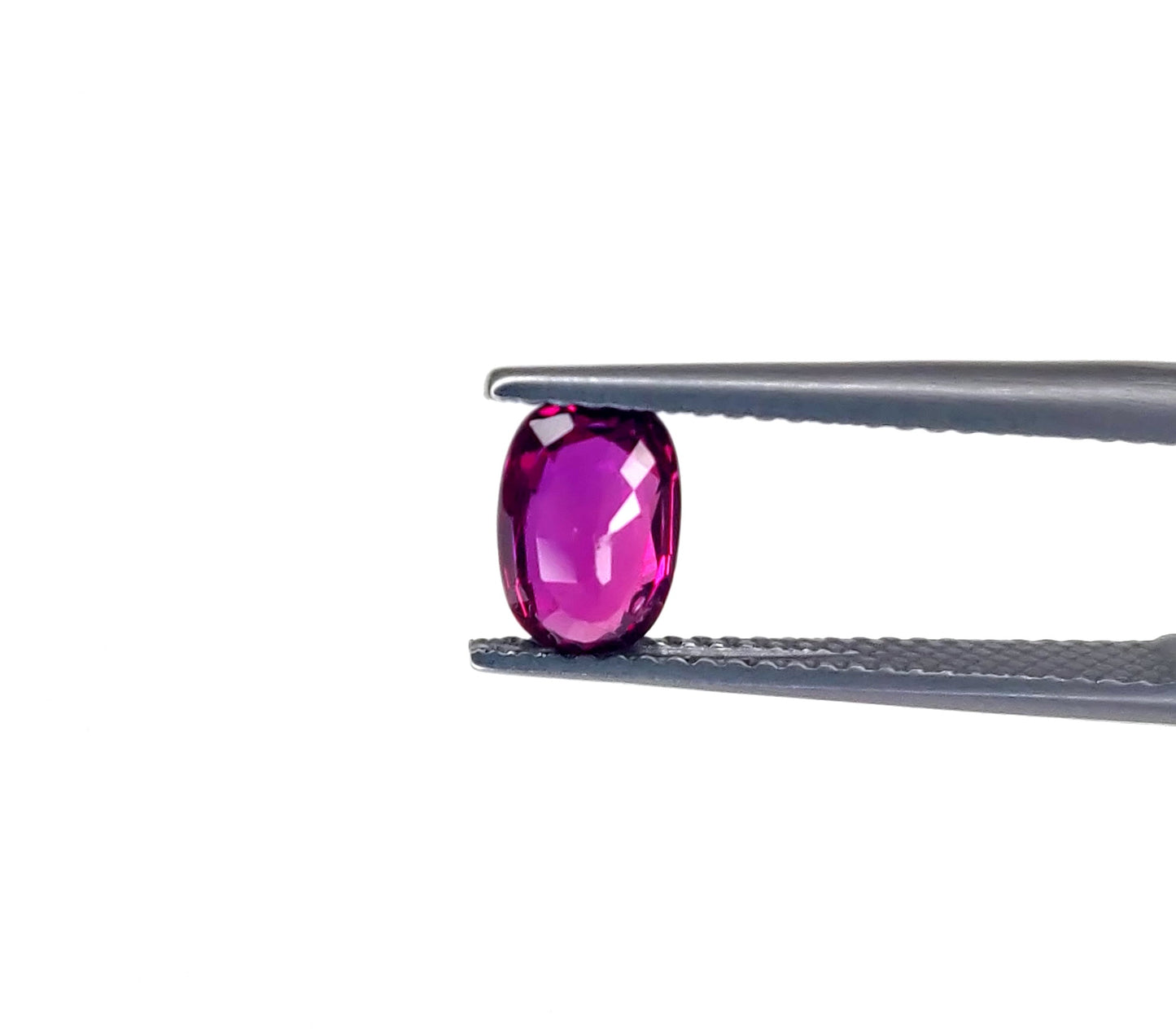 Natural Ruby Mozambique Oval 1.25 carat