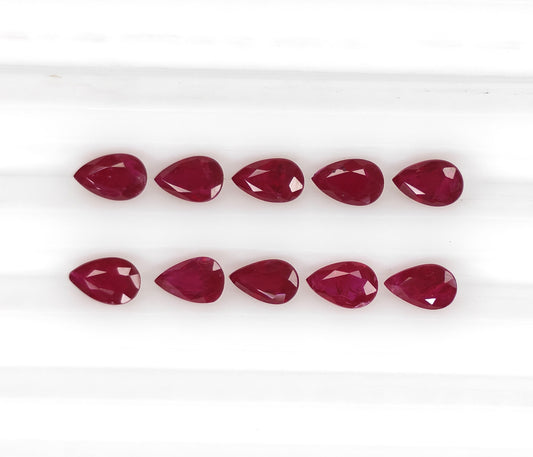 Natural Ruby Mozambique Pear 5x3 MM