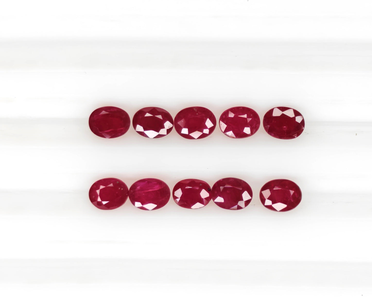 Natural Ruby Mozambique Oval 4x3 MM
