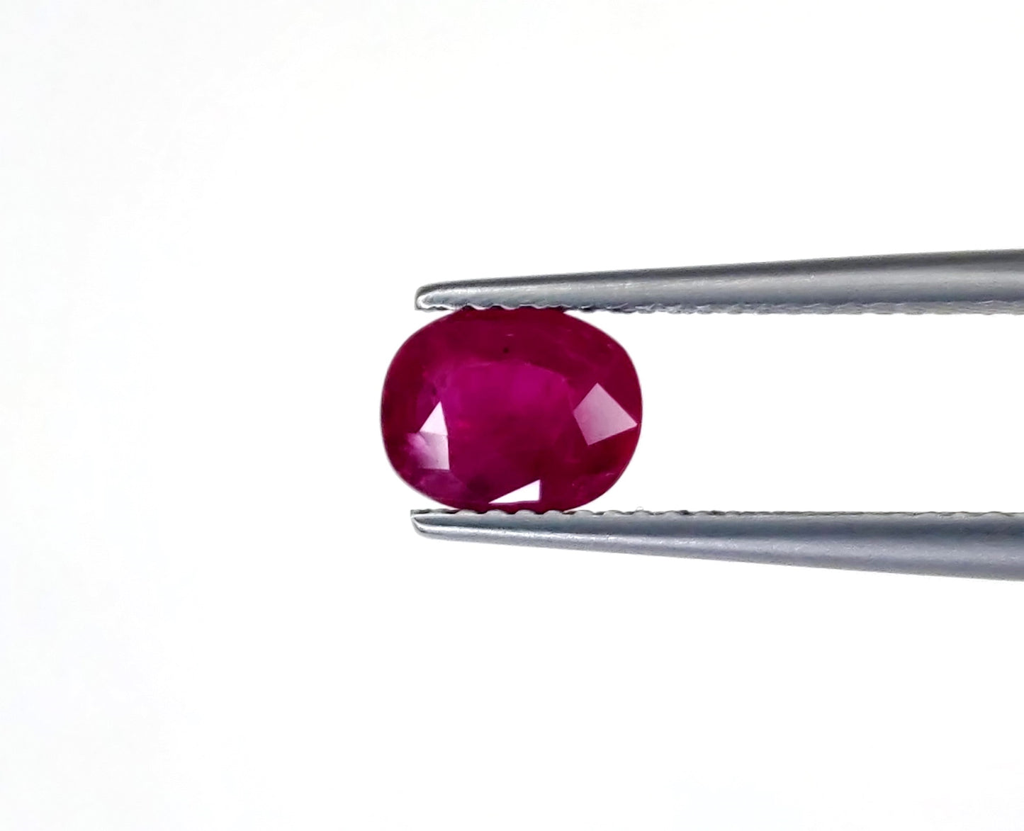 Natural Ruby Mozambique  Oval 1.59 carat