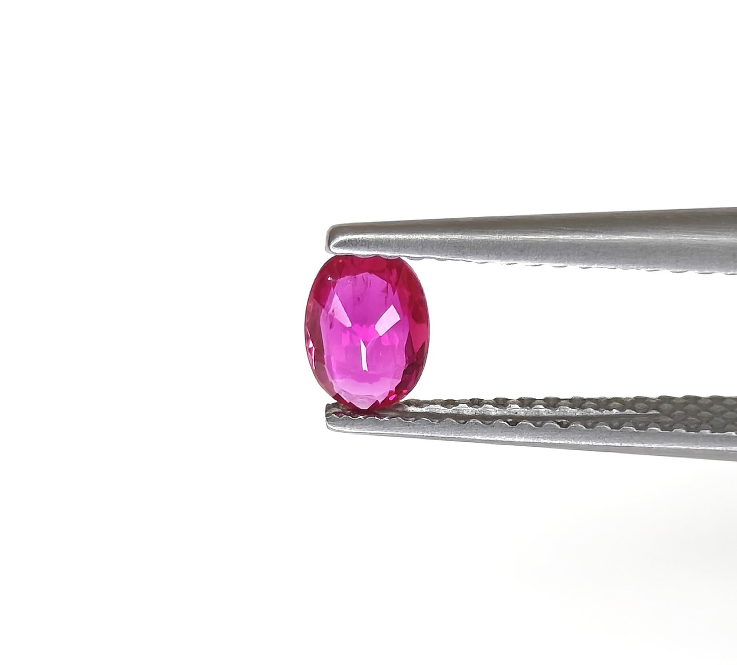 Natural Ruby Mozambique Oval 0.49 carat