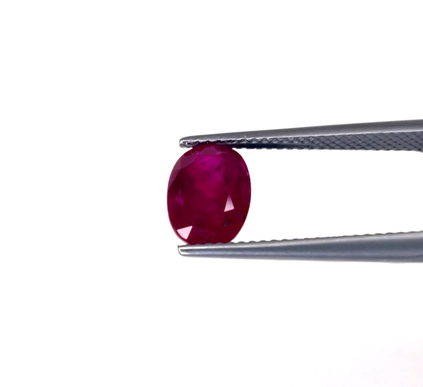 Natural Ruby Mozambique Oval 2.94 carat