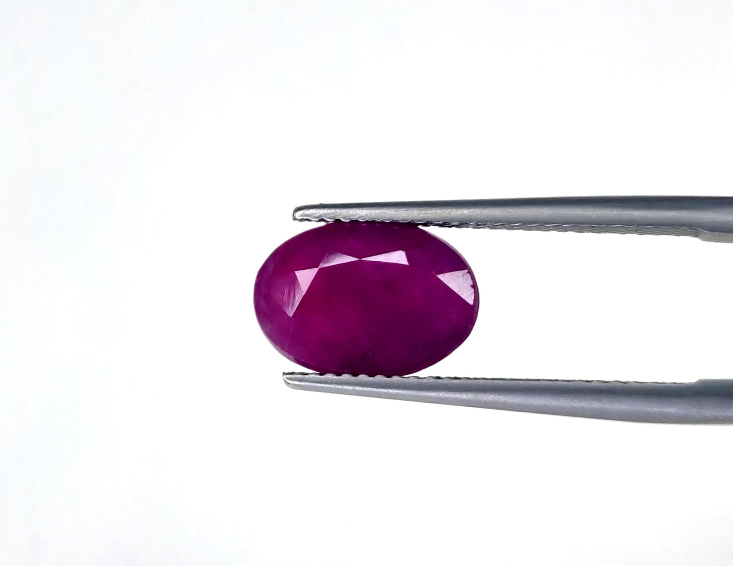 Natural Ruby Africa Oval 4.13 carat