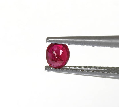 Natural Ruby Mozambique Oval 0.4 carat