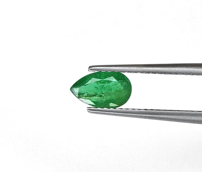 Natural Emerald Zambia Pear 0.85 carat
