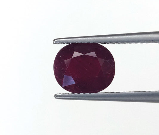 Natural Ruby Africa Oval 4.06 carat