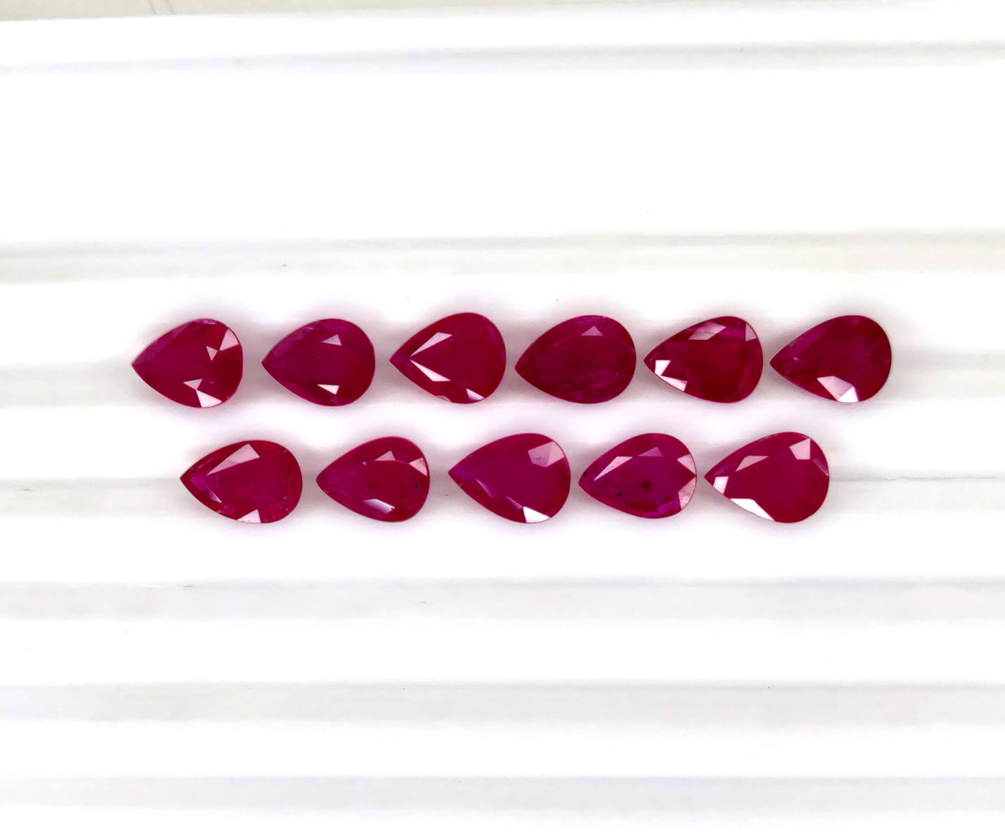 Natural Ruby Mozambique Pear 8x6 MM