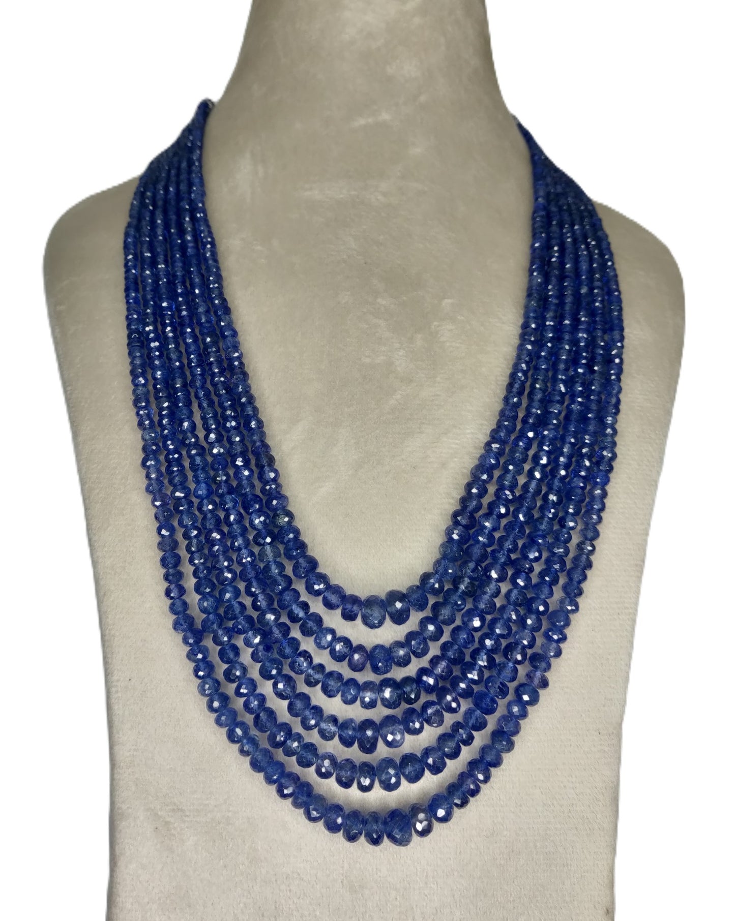 Natural Blue Sapphire Bangkok Round Beads 694.20 Carat