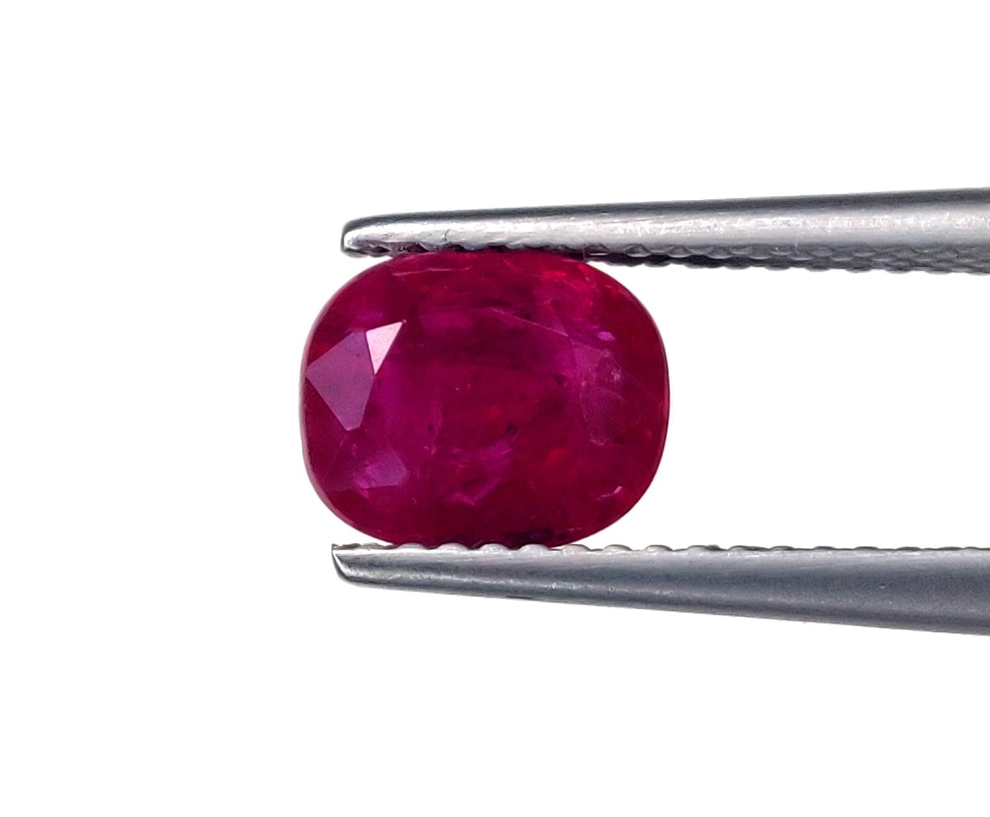 Natural Ruby Mozambique Oval 2.08 carat