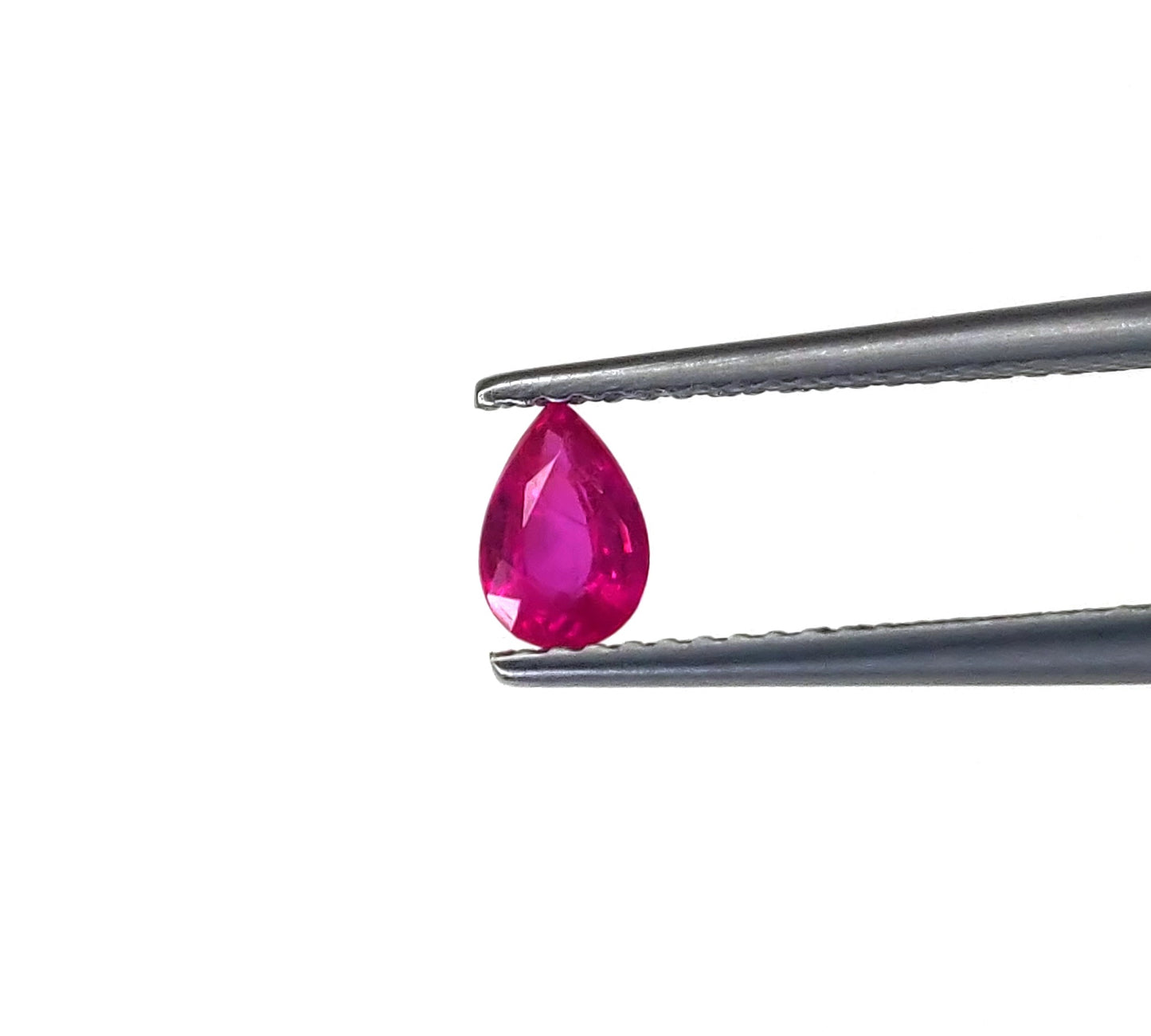 Natural Ruby Mozambique Pear 6x4 MM