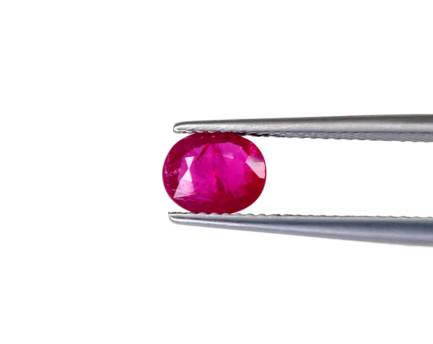 Natural Ruby Mozambique Oval 1.21 carat