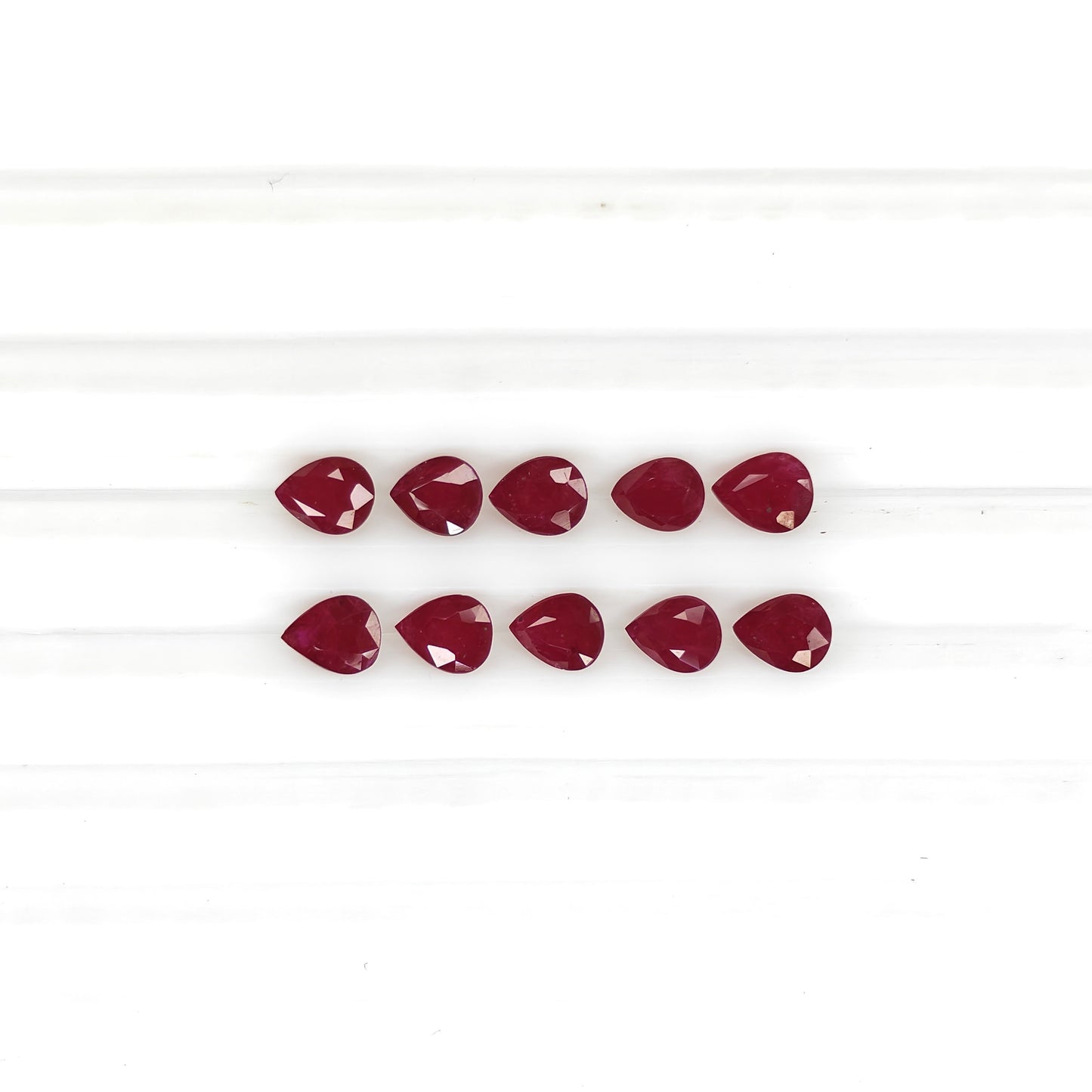 Natural Ruby Mozambique Pear 5x4 MM