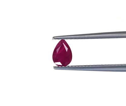 Natural Ruby Mozambique Pear 7x5 MM