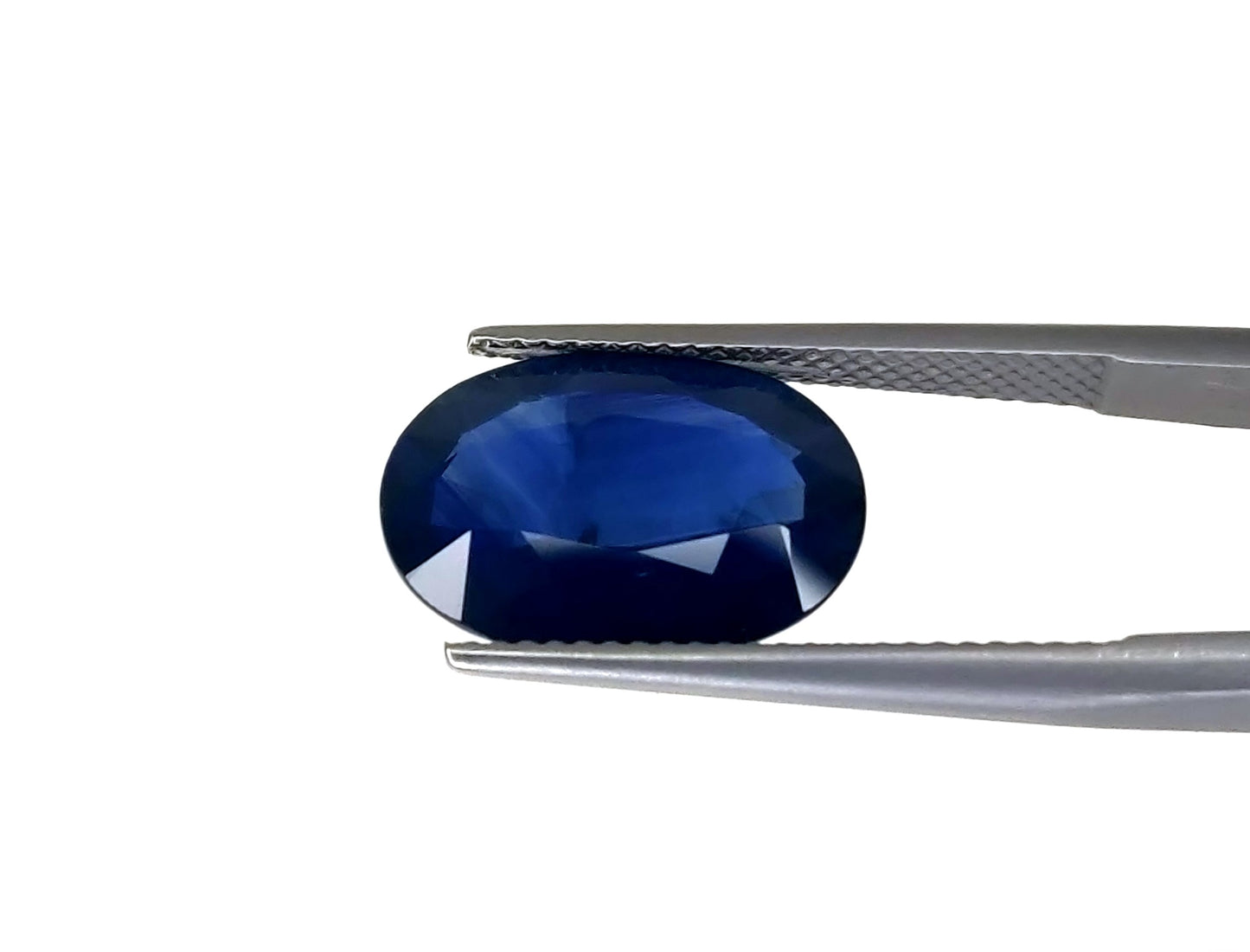 Natural Blue Sapphire Kanchan buri   Oval  6.83 carat