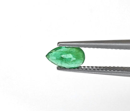Natural Emerald Zambia Pear 0.85 carat
