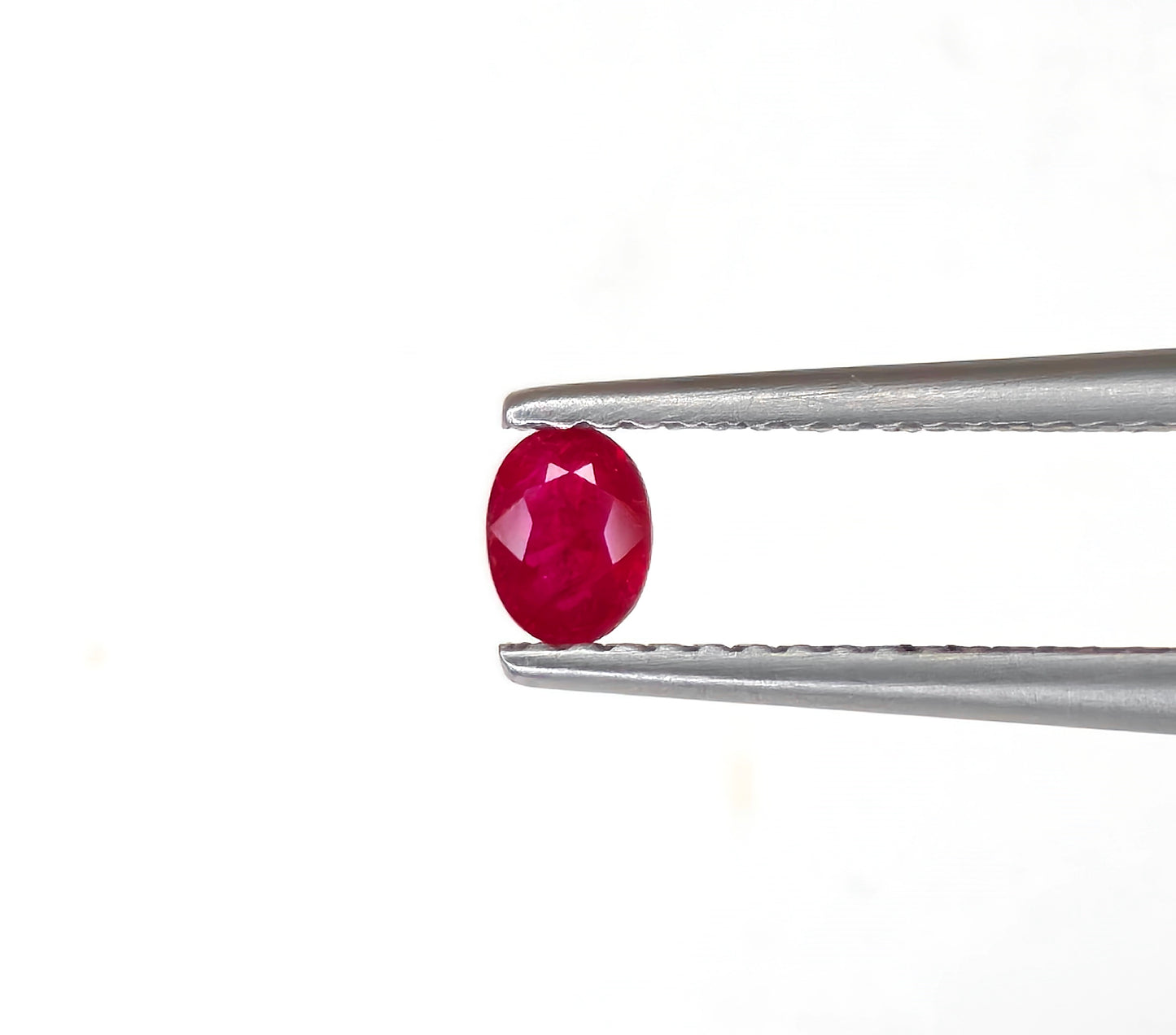 Natural Ruby Mozambique Oval 4x3 MM