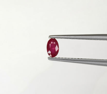 Natural Ruby Mozambique Oval 5x3 MM