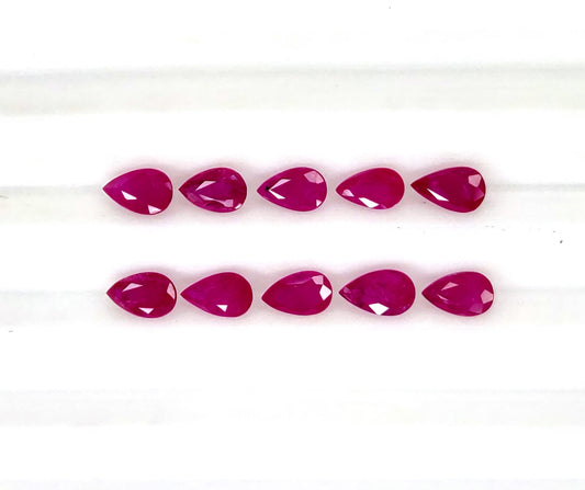 Natural Ruby Mozambique Pear 5x3 MM