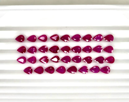 Natural Ruby Mozambique Pear 7x5 MM
