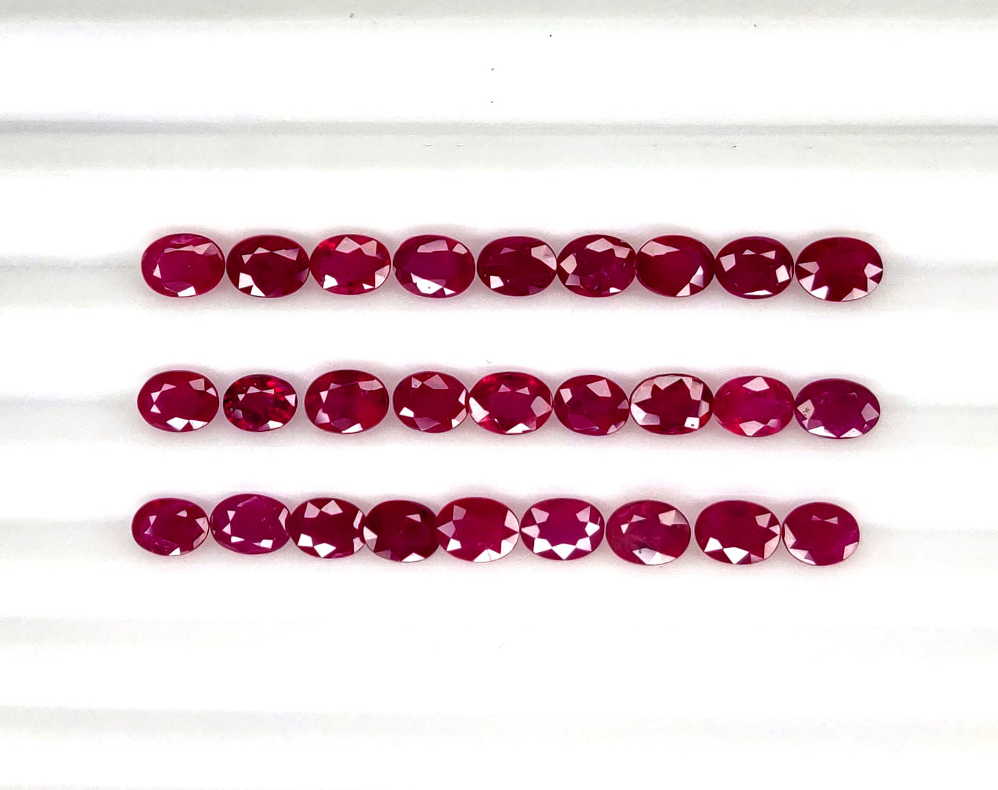 Natural Ruby Mozambique Oval 4x3 MM