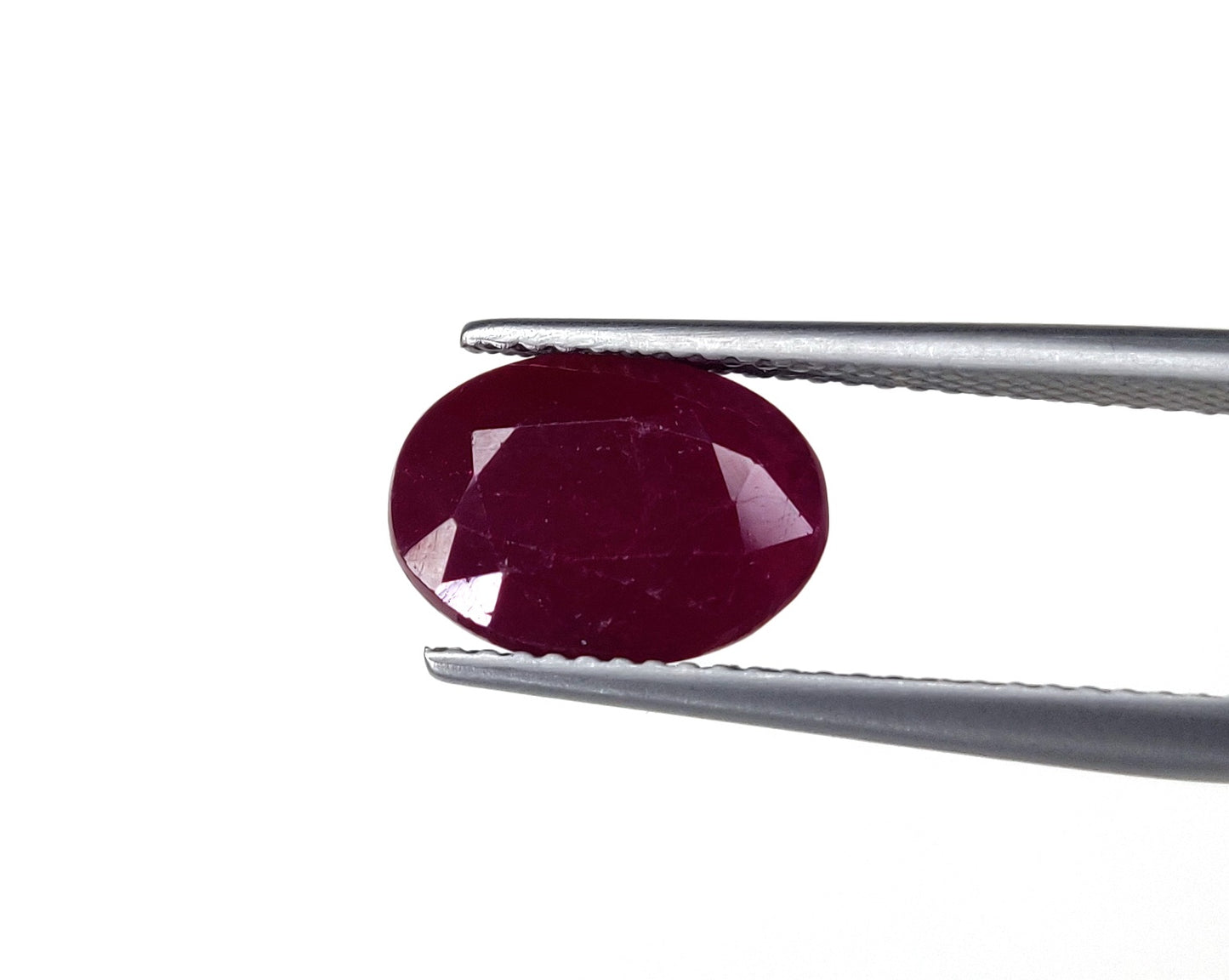 Natural Ruby Africa Oval 4.15 carat