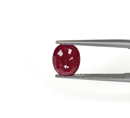 Natural Ruby Mozambique Oval 3.25 carat