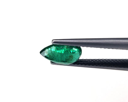 Natural Emerald Zambia Pear 1.30 carat