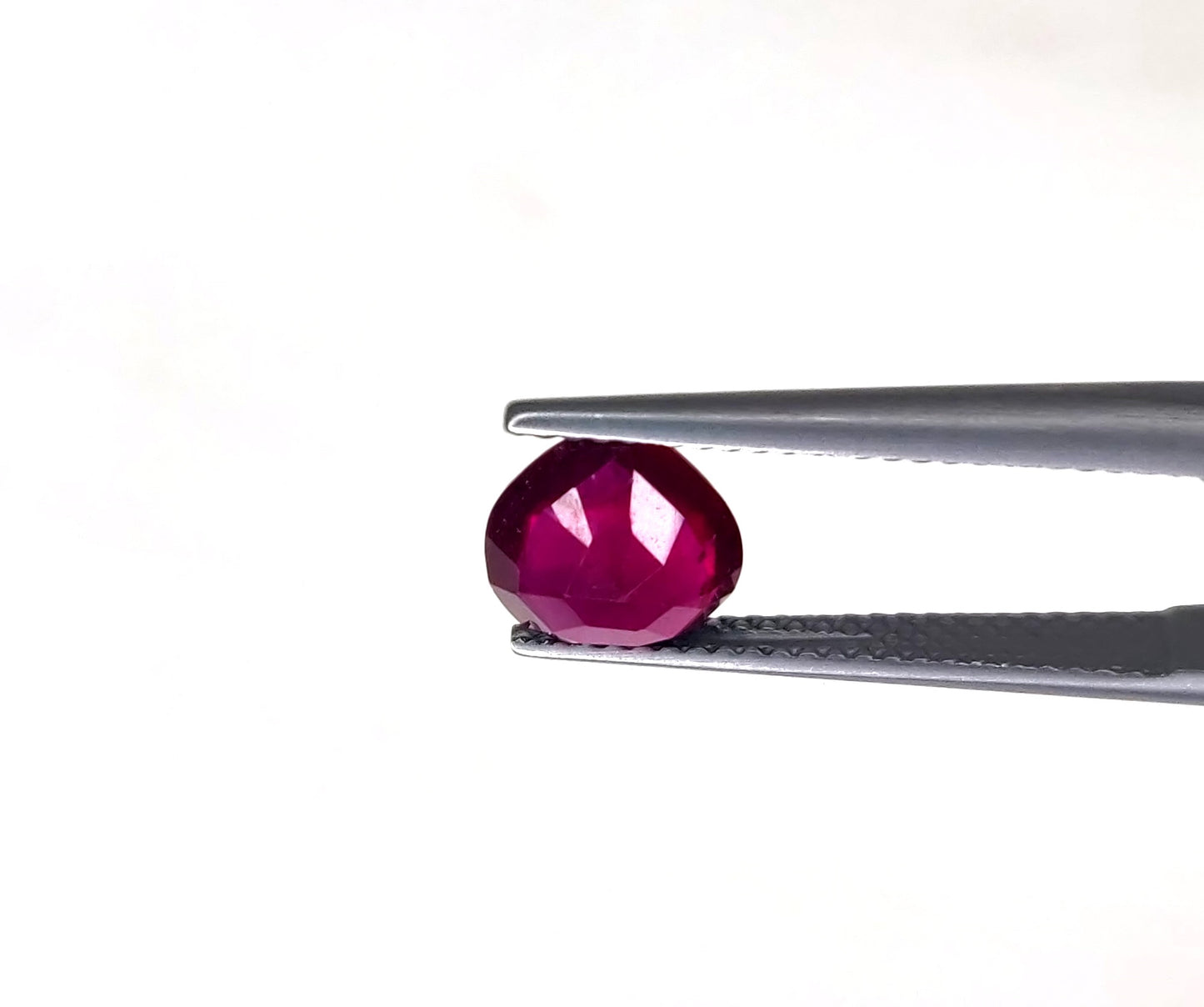 Natural Ruby Bangkok Heart 8 MM