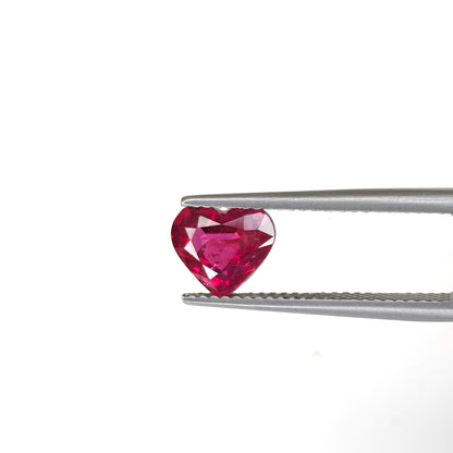Natural Pink Sapphire Sri Lanka (Ceylon) Heart 1.69 carat