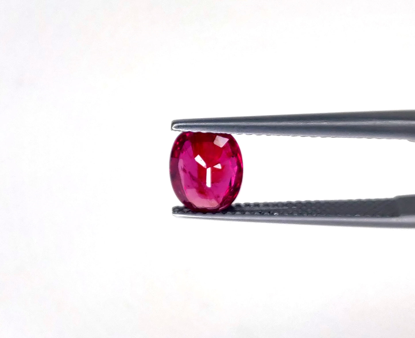 Natural Ruby Mozambique Oval 2.08 carat