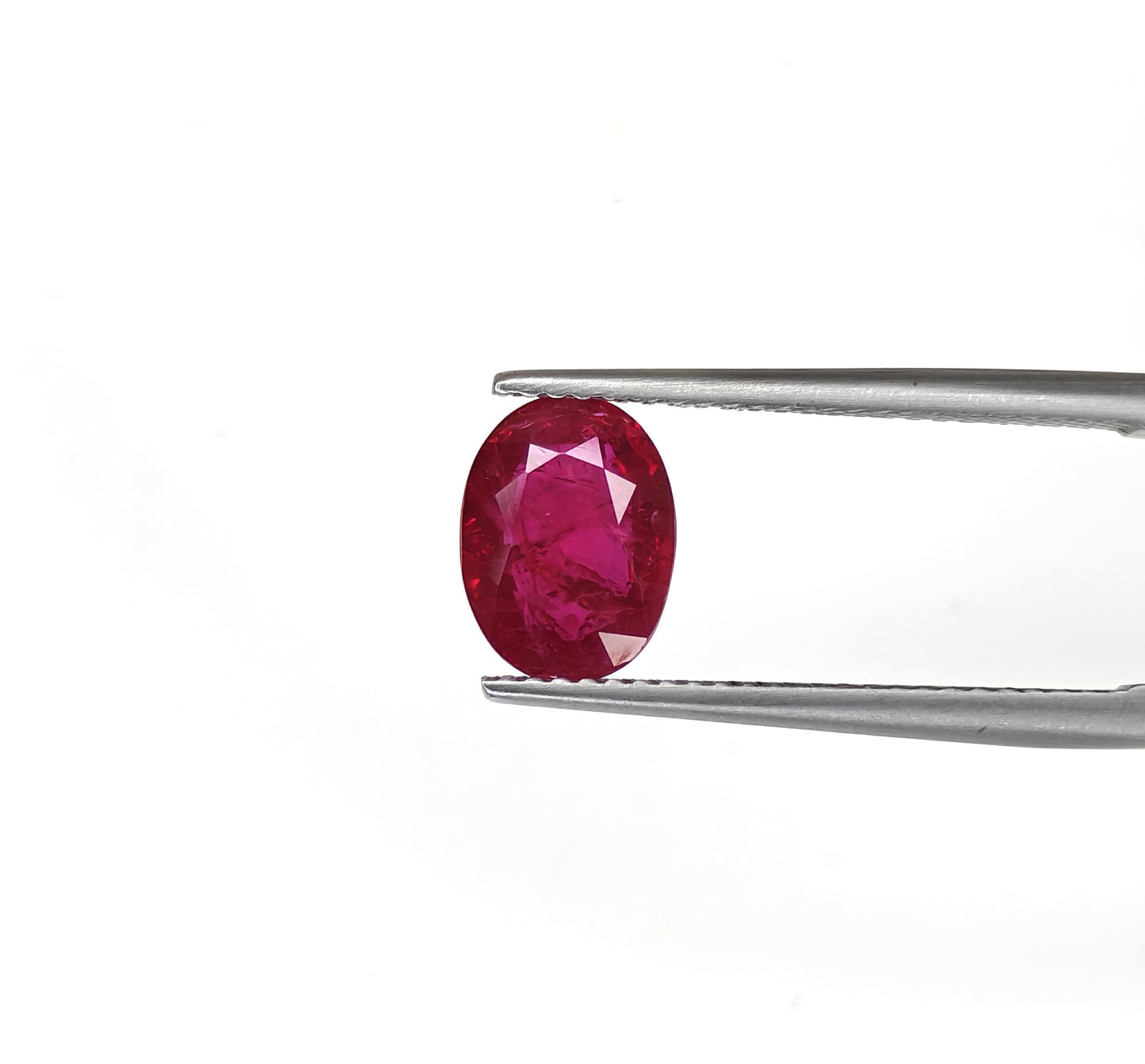 Natural Ruby Mozambique Oval 2.11 carat