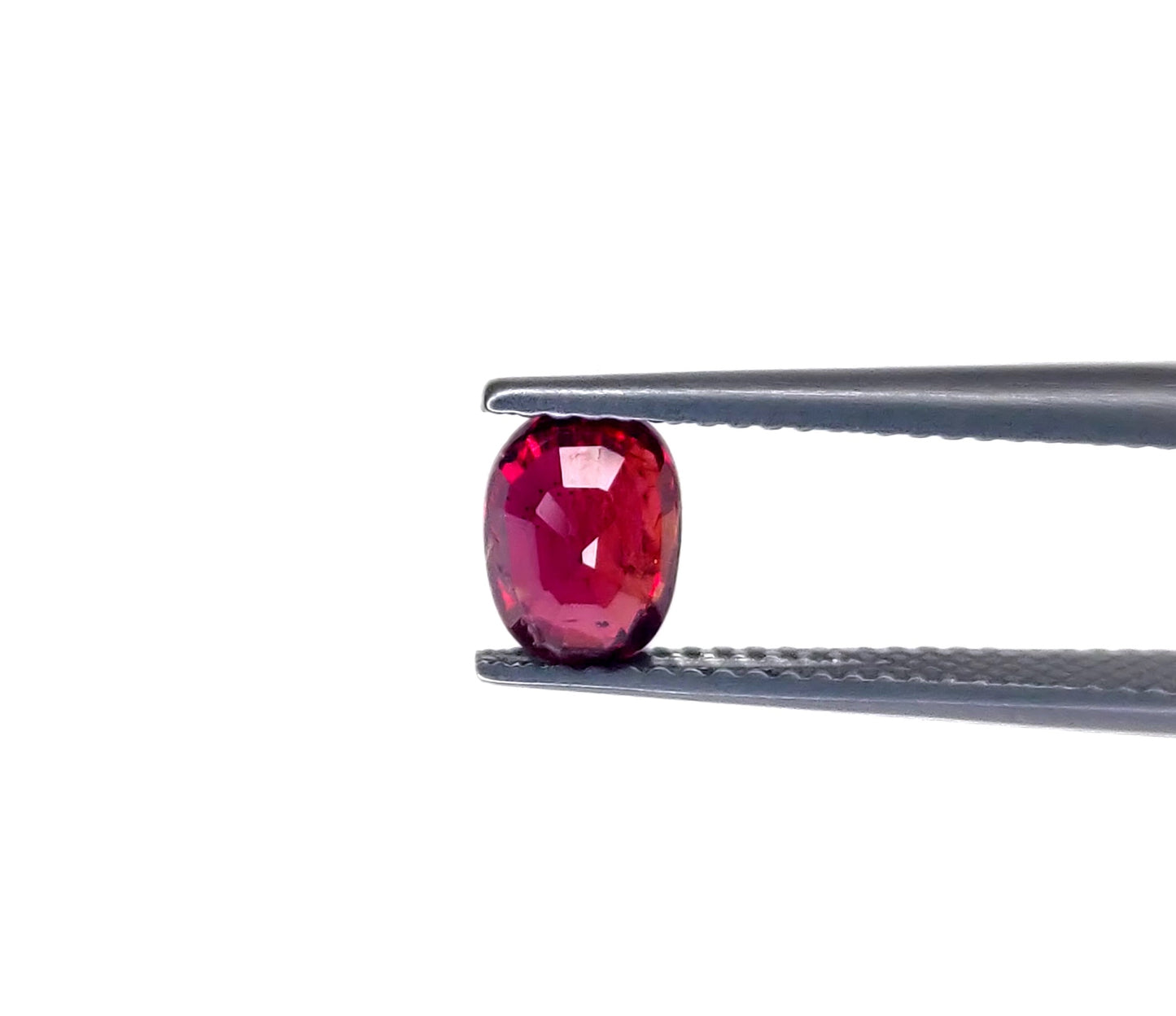Natural Ruby Mozambique Oval 1.58 carat