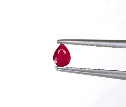 Natural Ruby Mozambique Pear 4x3 MM