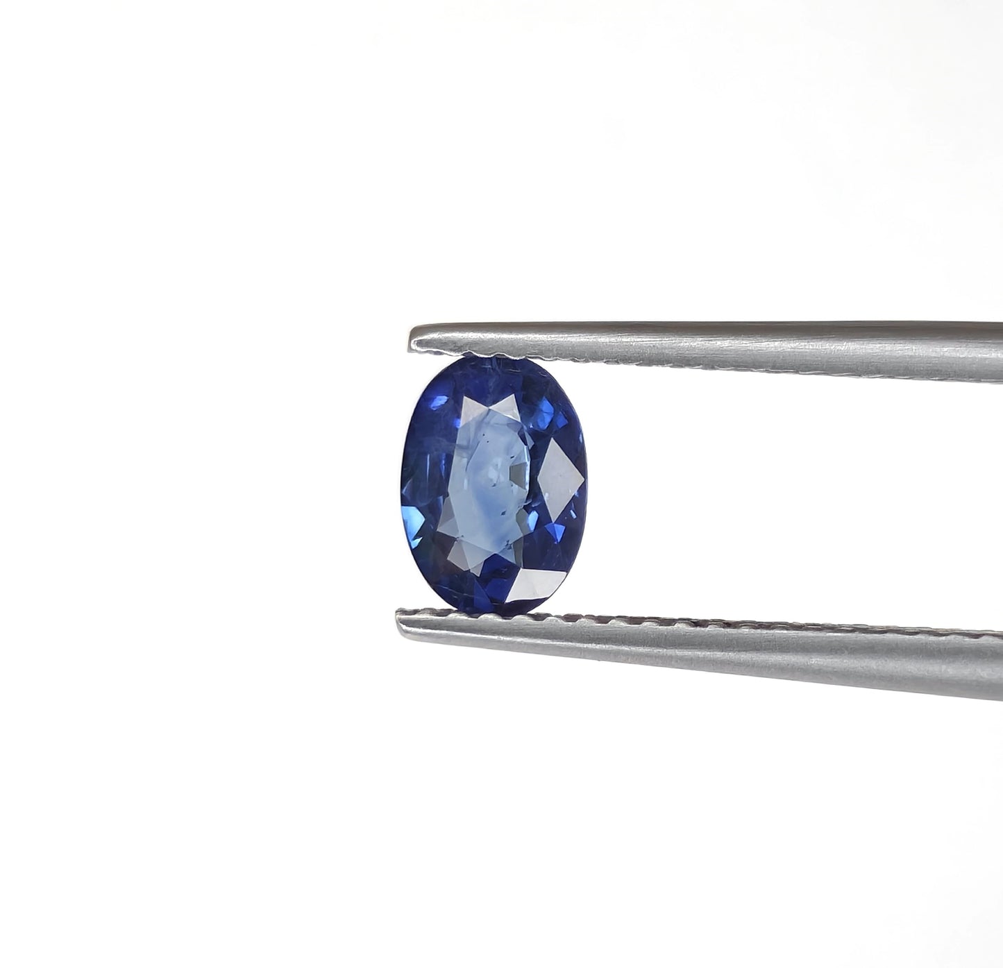 Natural Blue Sapphire Madagascar Oval 0.87 carat