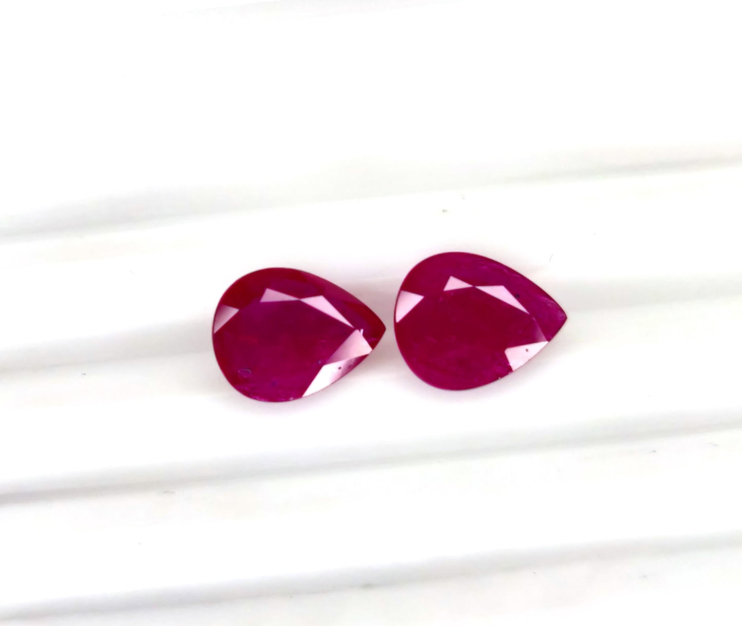 Natural Ruby Mozambique Pear 10x8 MM