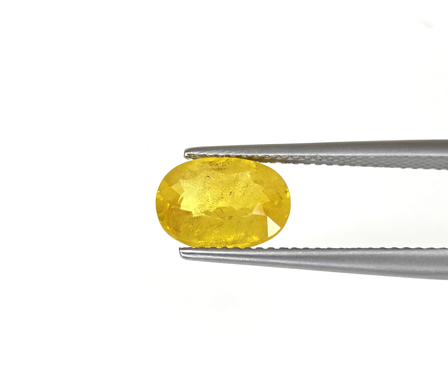 Natural Yellow Sapphire Bangkok Oval 3.00 carat