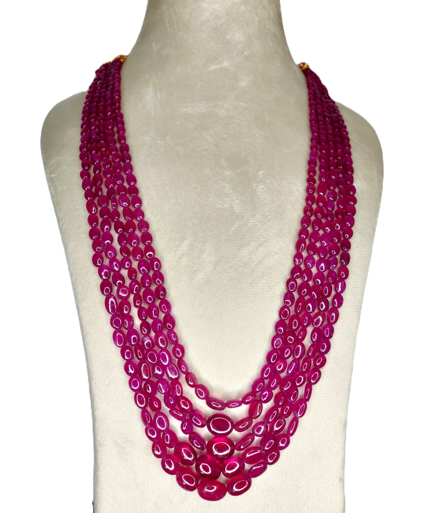 Natural Ruby Bangkok Oval Beads 550.16 Carat