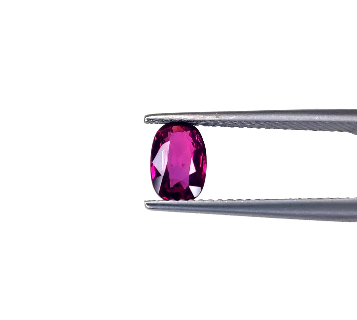 Natural Ruby Mozambique Oval 1.25 carat