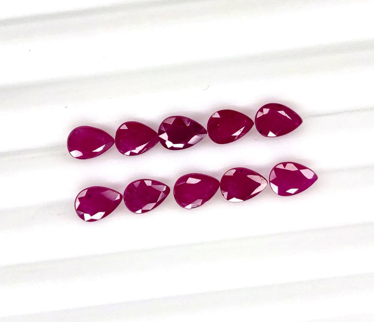 Natural Ruby Madagascar Pear 6x4 MM