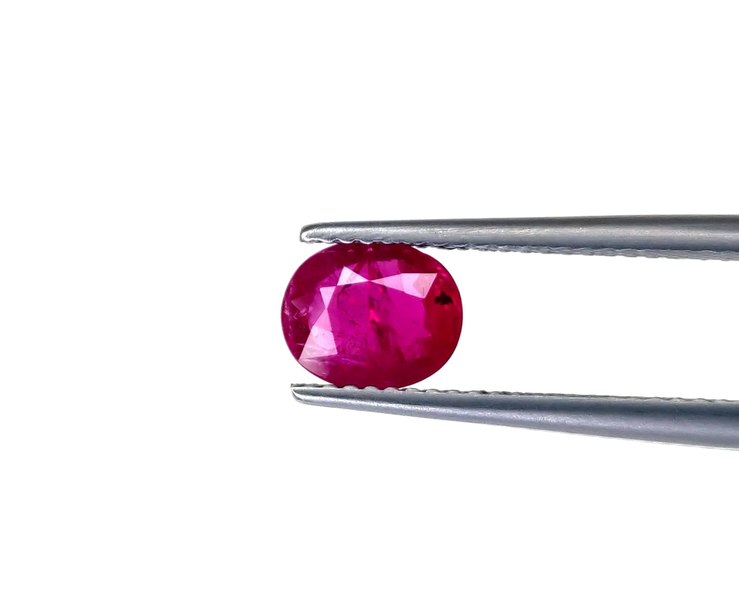 Natural Ruby Mozambique Oval 1.21 carat