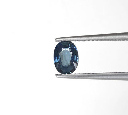 Natural Blue Sapphire Madagascar Oval 1.03 carat