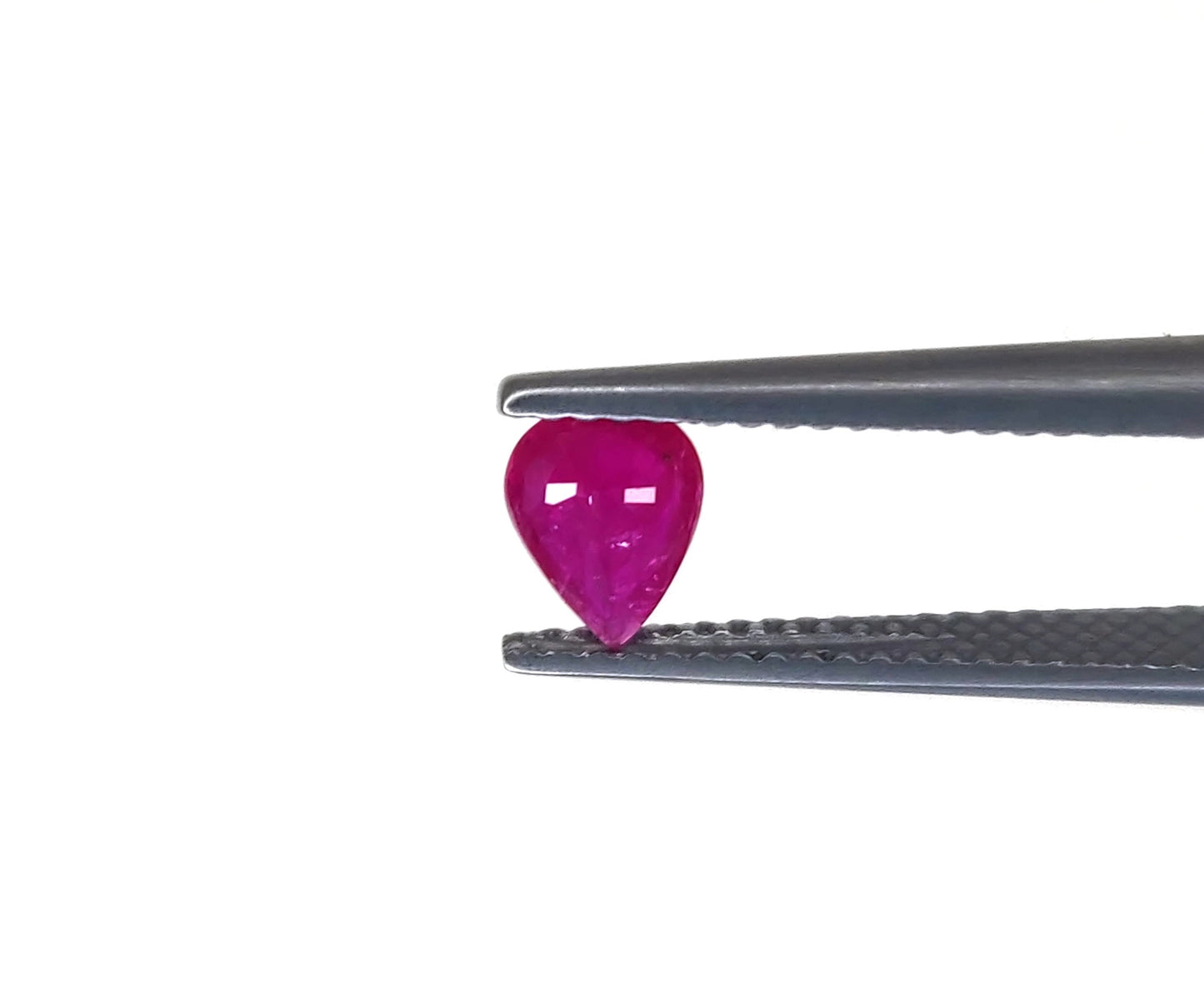 Natural Ruby Mozambique Pear 7x5 MM