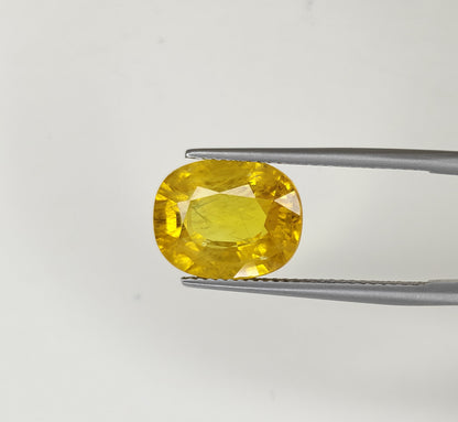 Natural Yellow Sapphire Bangkok Oval 7.10 carat