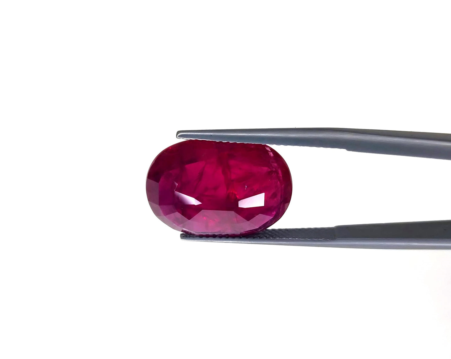Natural Ruby Mozambique  Oval 14.99 carat