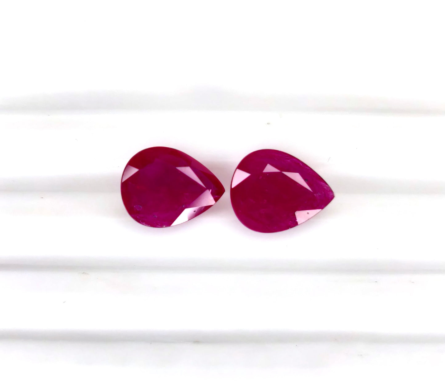 Natural Ruby Mozambique Pear 10x8 MM