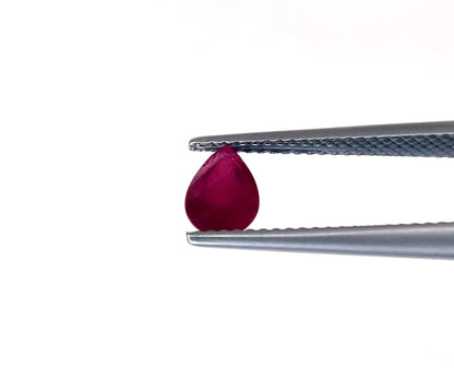 Natural Ruby Mozambique Pear 7x5 MM