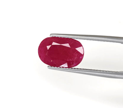 Natural Ruby Mozambique Oval 4.87 carat