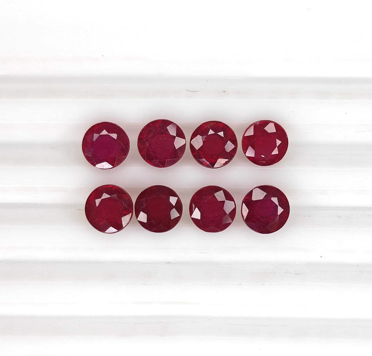 Natural Ruby Bangkok Round 6 MM