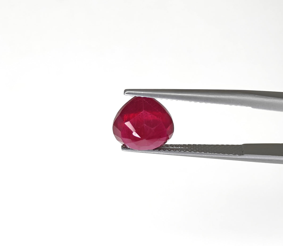 Natural Ruby Bangkok Heart 10 MM