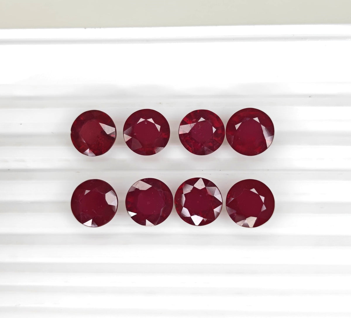 Natural Ruby Bangkok Round 10 MM